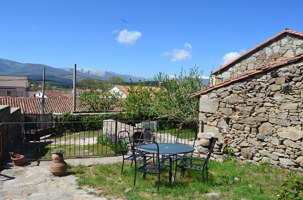 Casa Rural Almanzor Navarredonda Exterior foto